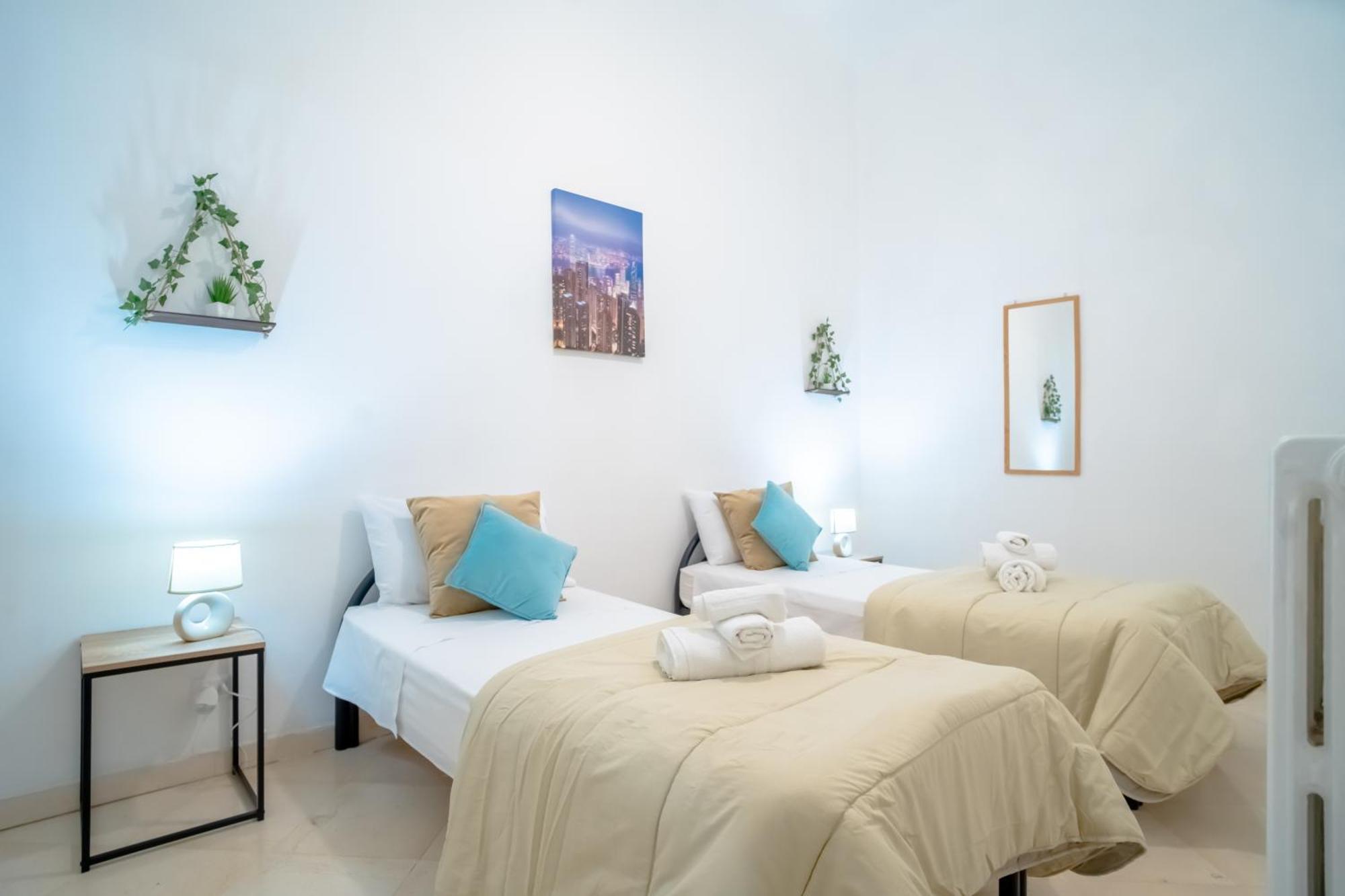 Ferienwohnung Dimora Dante 310 Bari Exterior foto