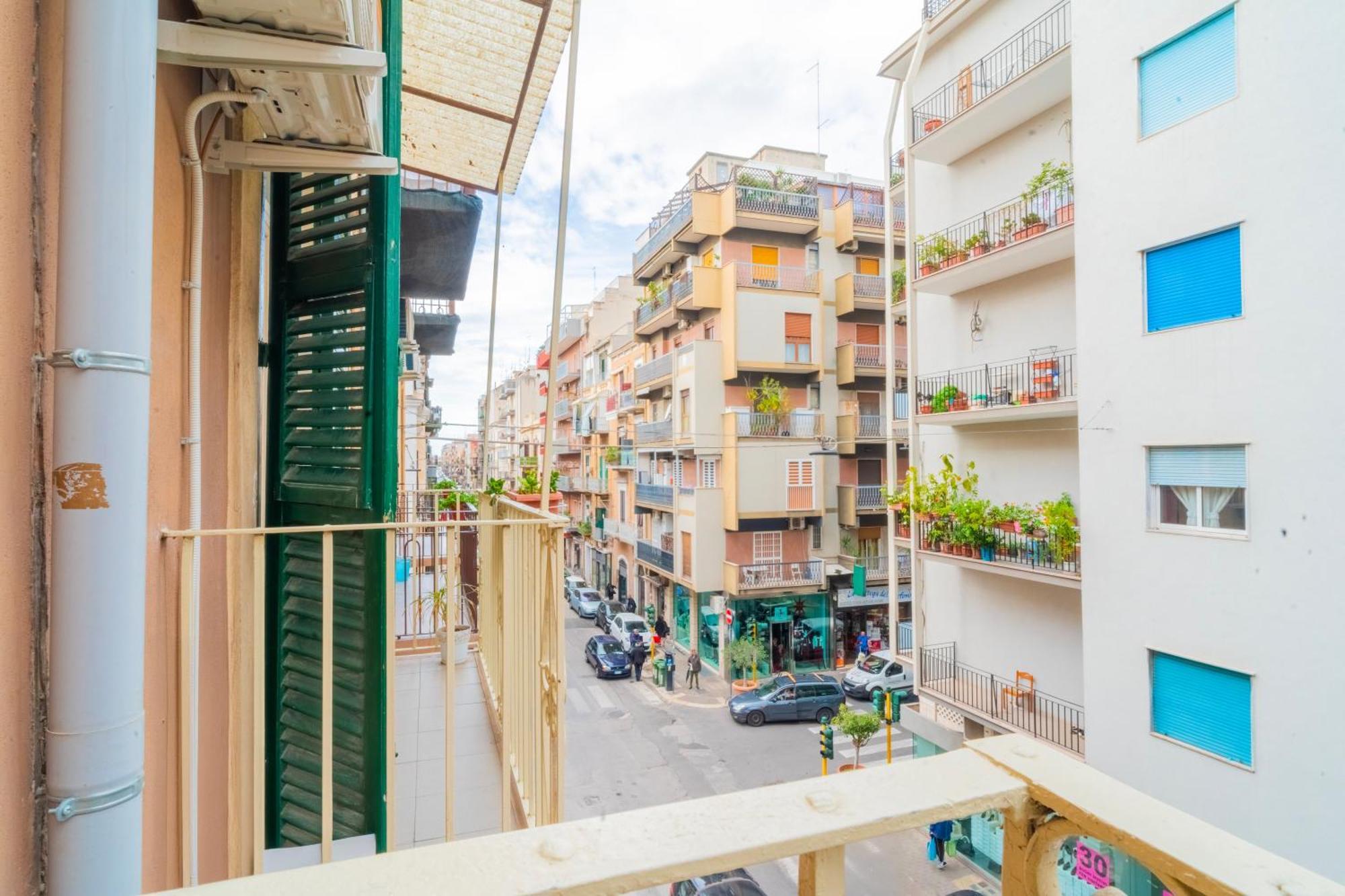 Ferienwohnung Dimora Dante 310 Bari Exterior foto