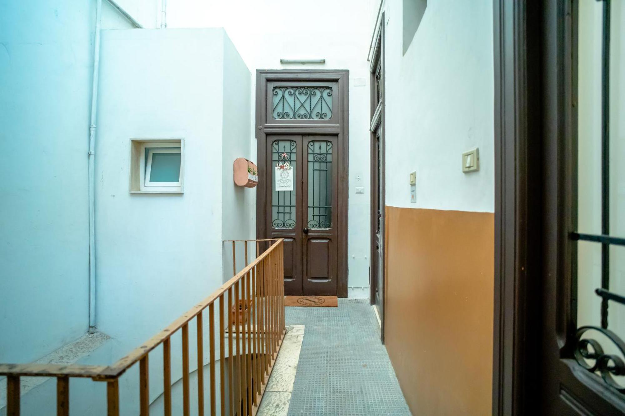 Ferienwohnung Dimora Dante 310 Bari Exterior foto